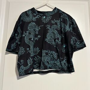 Shein (11-12Y) NWOT Chinese Dragon Cropped T-Shirt